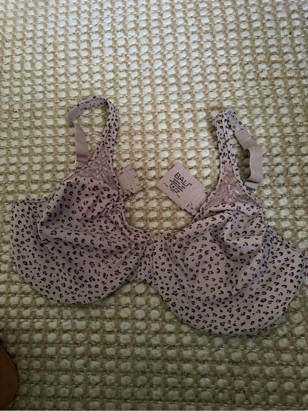 Bali Light beige Leopard Print Underwire Bra 40DD